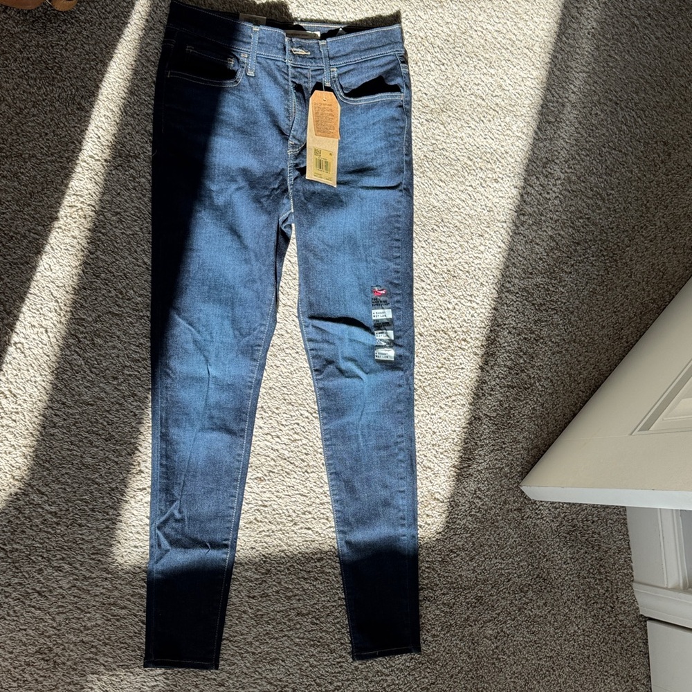 Classic Indigo Skinny Jeans for Women